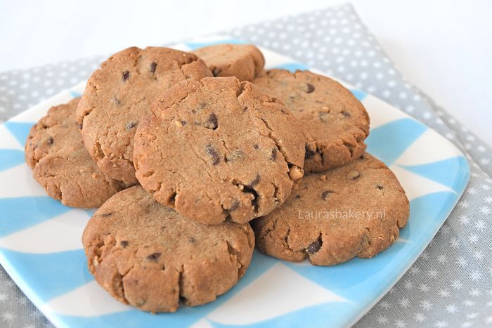 CHOCOLATE CHIP PINDAKAAS KOEKJES
maken