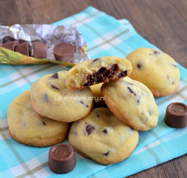 CHOCOLATE CHIP ROLO KOEKJES recept 