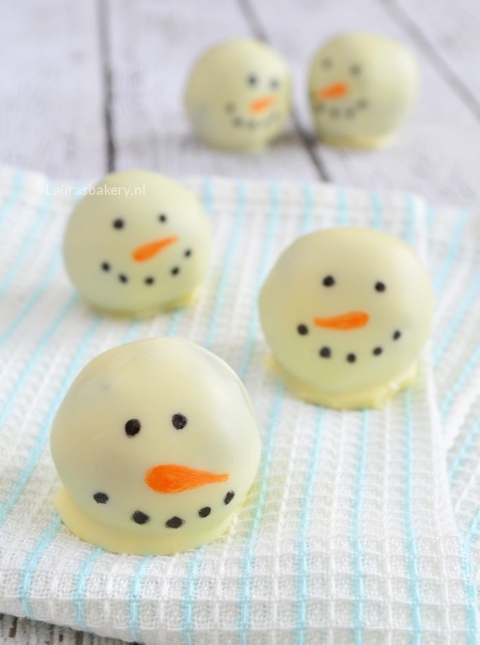 Sneeuwman Oreo truffels