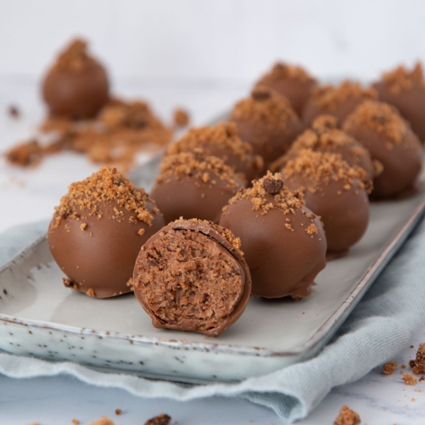 Chocolate chip cookie truffels