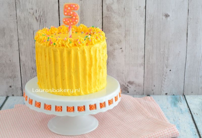 Confetti verjaardagstaart 2a