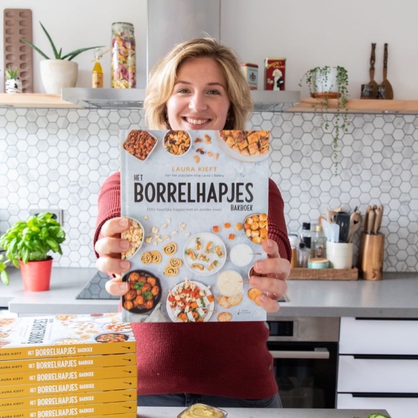 Het Borrelhapjes Bakboek is hier!