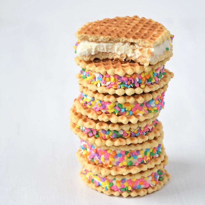 IJssandwiches met sprinkles