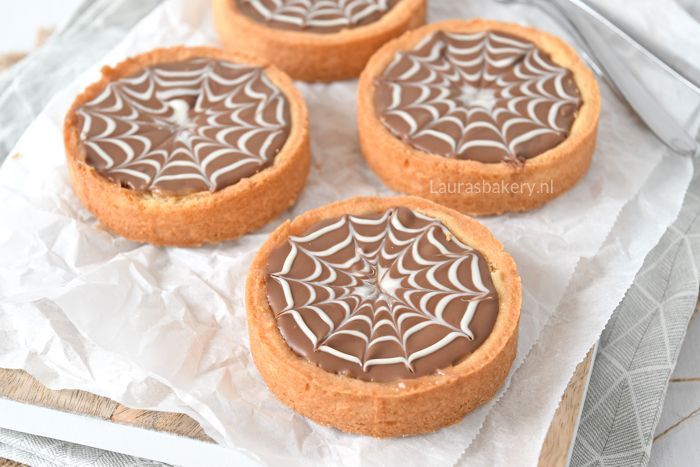Spinnenweb caramel shortcakes 1a