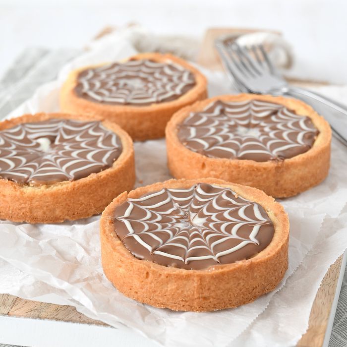 Spinnenweb mini caramel shortbread
