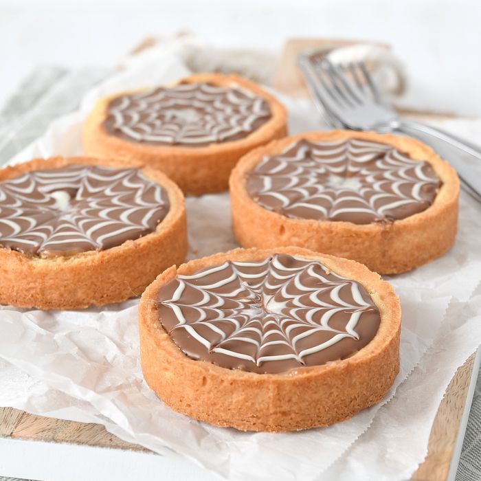 Spinnenweb mini caramel shortbread