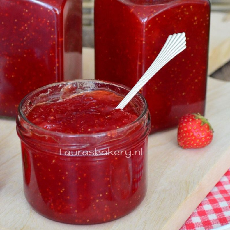 Zelf aardbeienjam maken