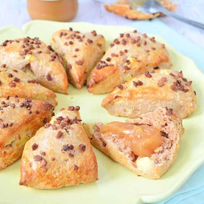 appel-kaneel scones