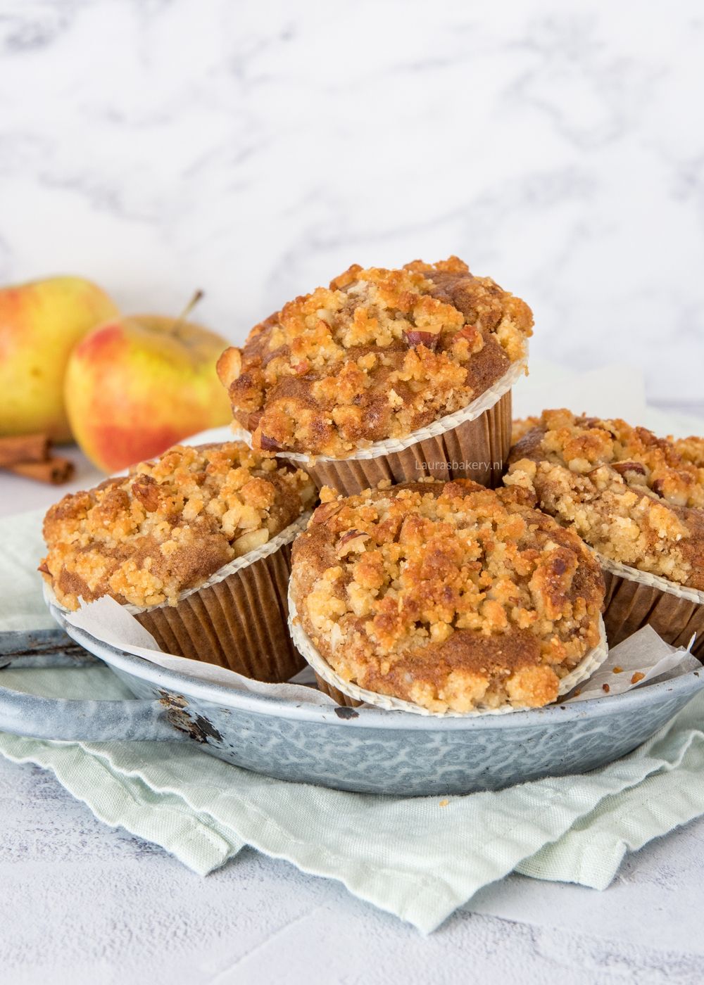 Appel-kruimel muffins