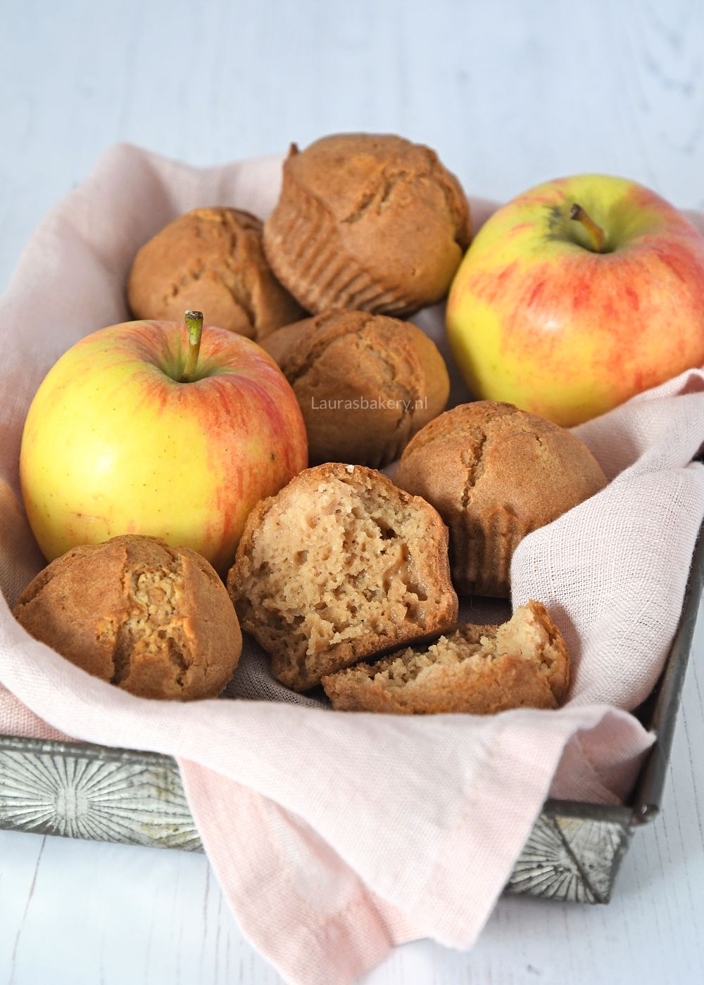 Bakken met appelmoes muffins