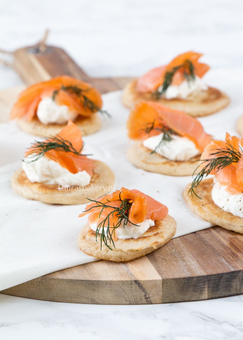 Blini met gerookte zalm recept