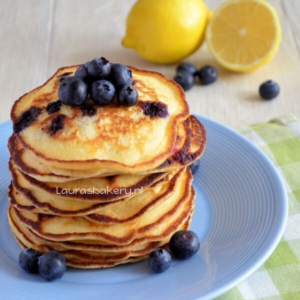 BLUEBERRY LEMON PANCAKES