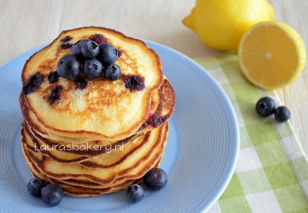blueberry lemon pancakes 2a