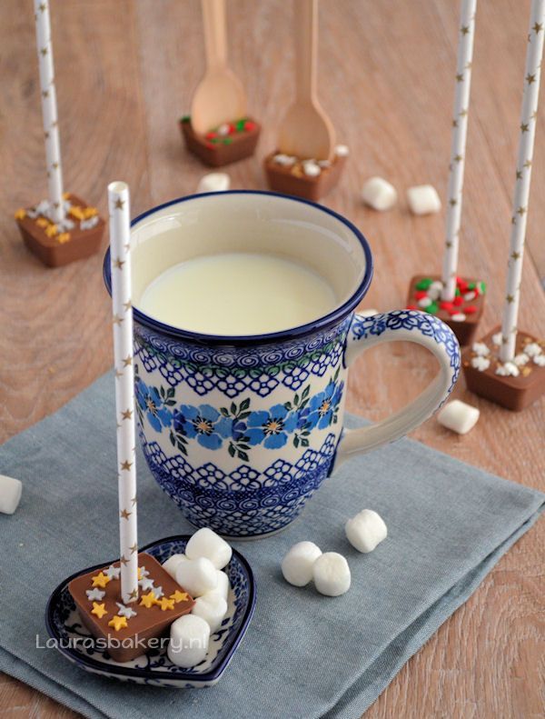 Chocolademelk lepels