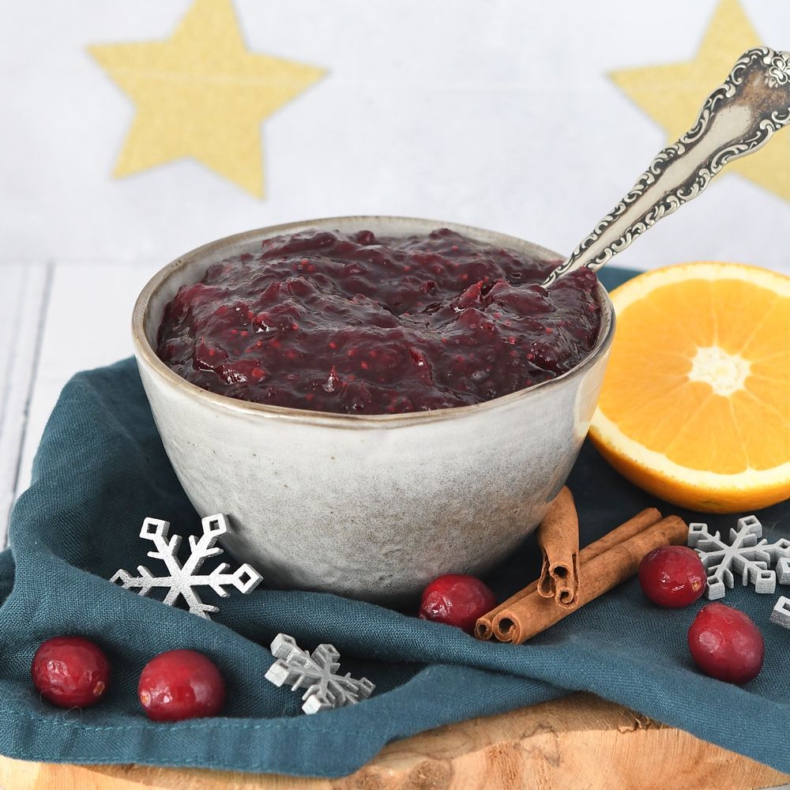 Cranberry compote met sinaasappel en kaneel