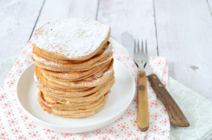 gingerbread-pancakes-2a