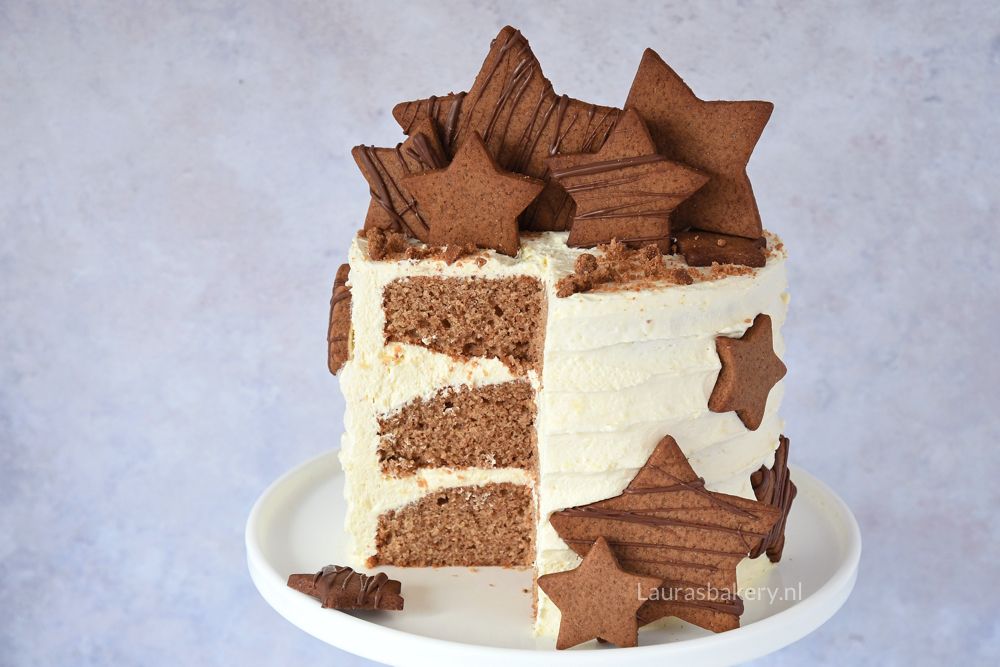 gingerbreadtaart met kerstkoekjes 3a