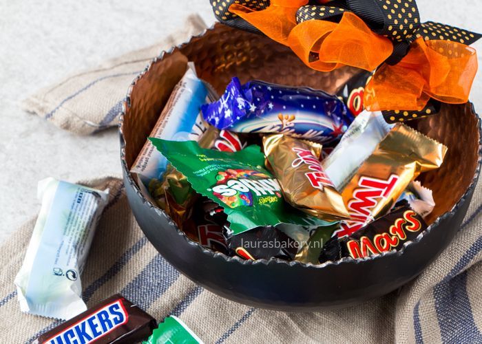 halloween-trick-or-treat2