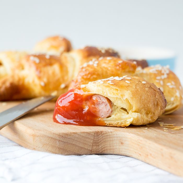 Knakworst croissants