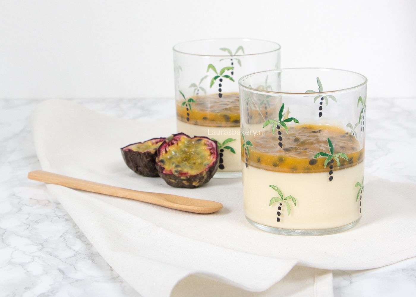 passievrucht-panna-cotta-2