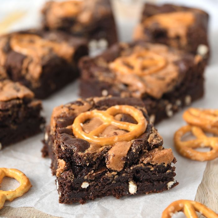 Pindakaas-pretzel brownies