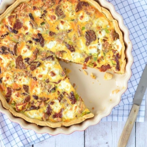 Quiche met geitenkaas en chorizo