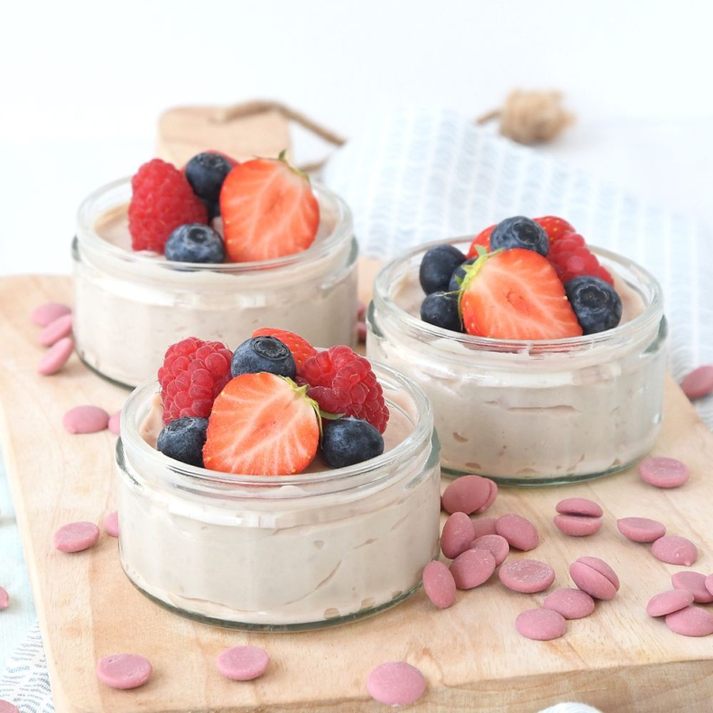 Ruby chocolademousse met rood fruit