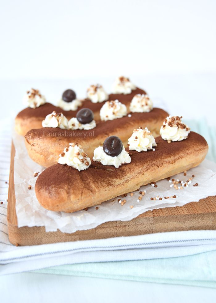tiramisu eclairs 4a