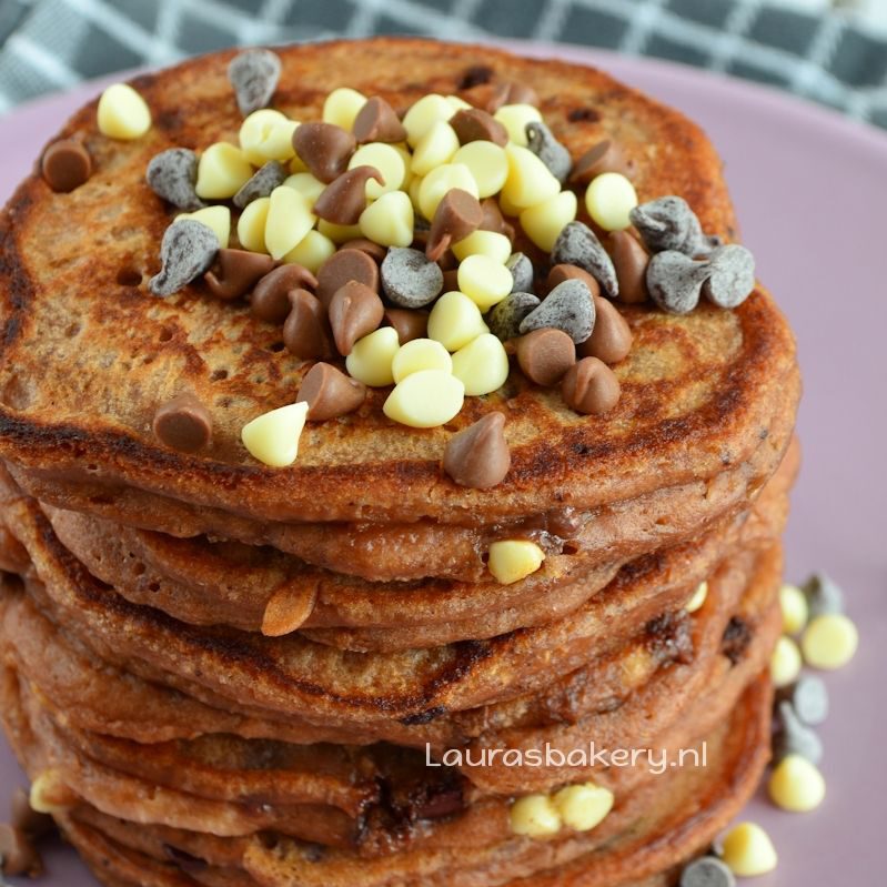 triple chocolate pancakes 1a