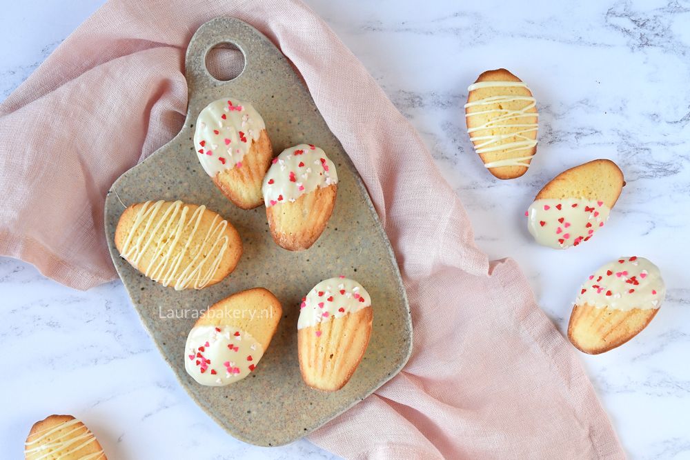 valentijn madeleines met witte chocolade 2a