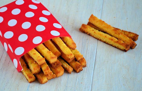 Zoete cake frietjes