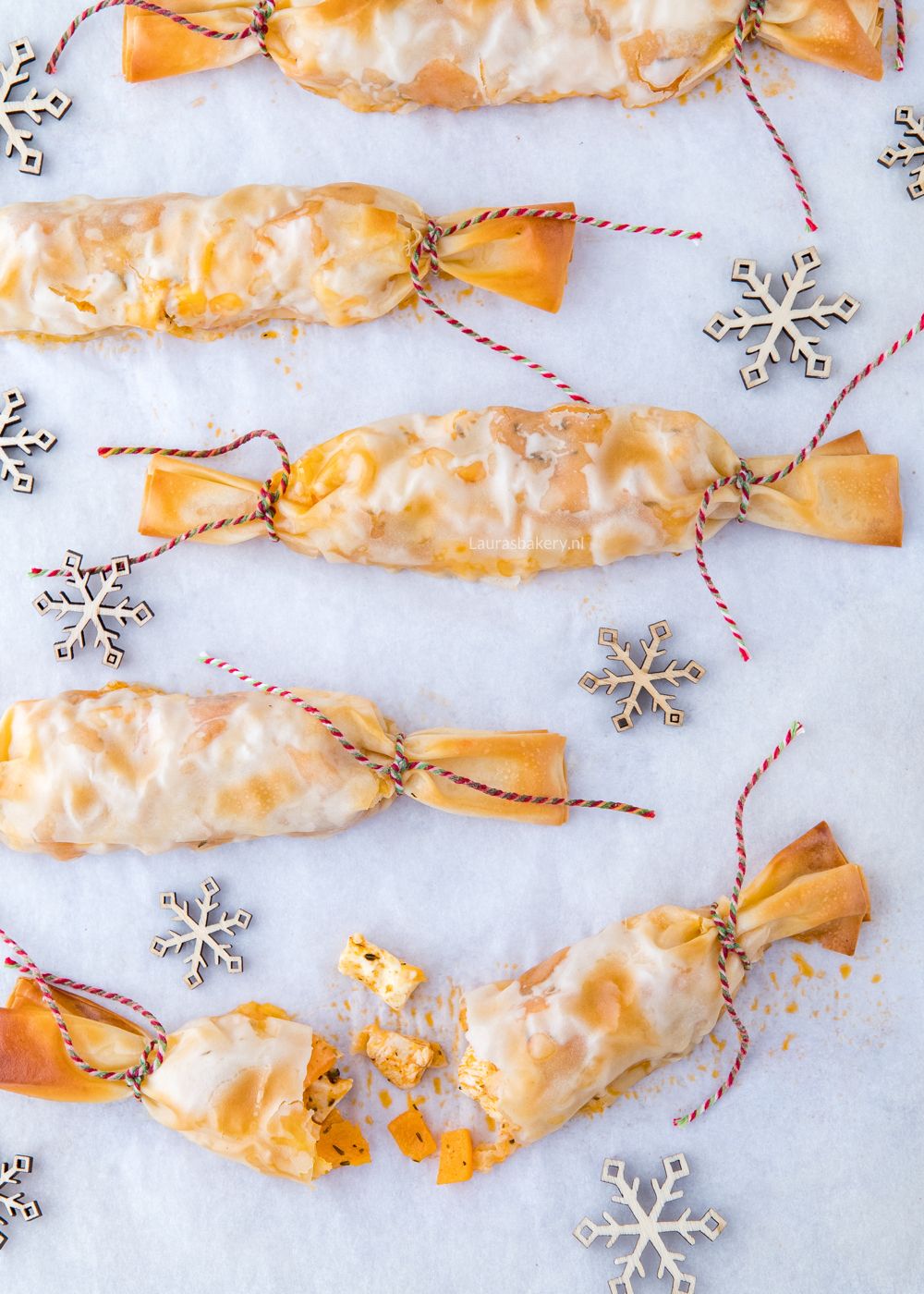 Christmas crackers met kip, feta en pompoen