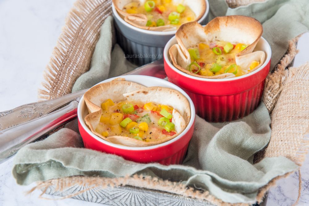 Tortilla cups met ei-2a