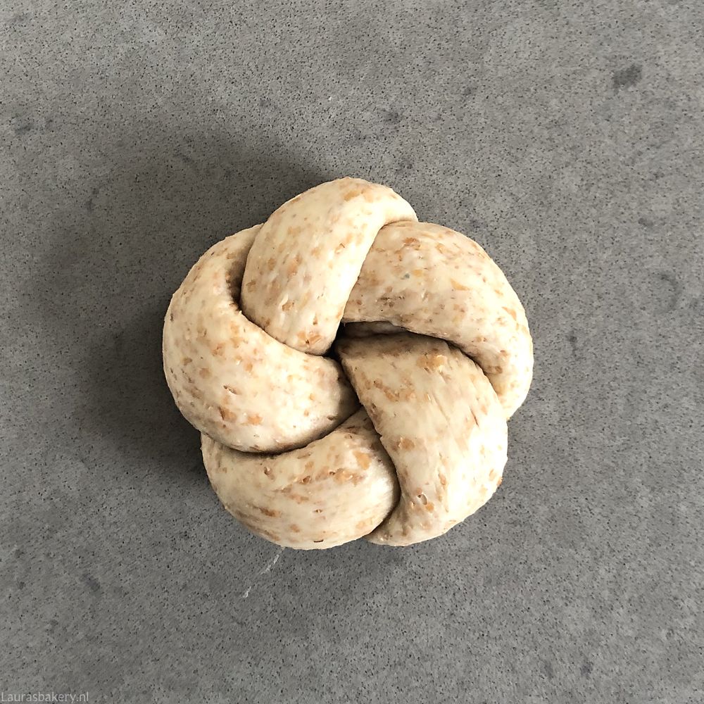 Volkoren kaiserbroodjes svs 3