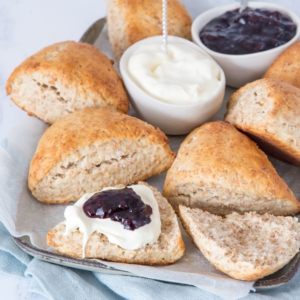 Volkoren scones bakken