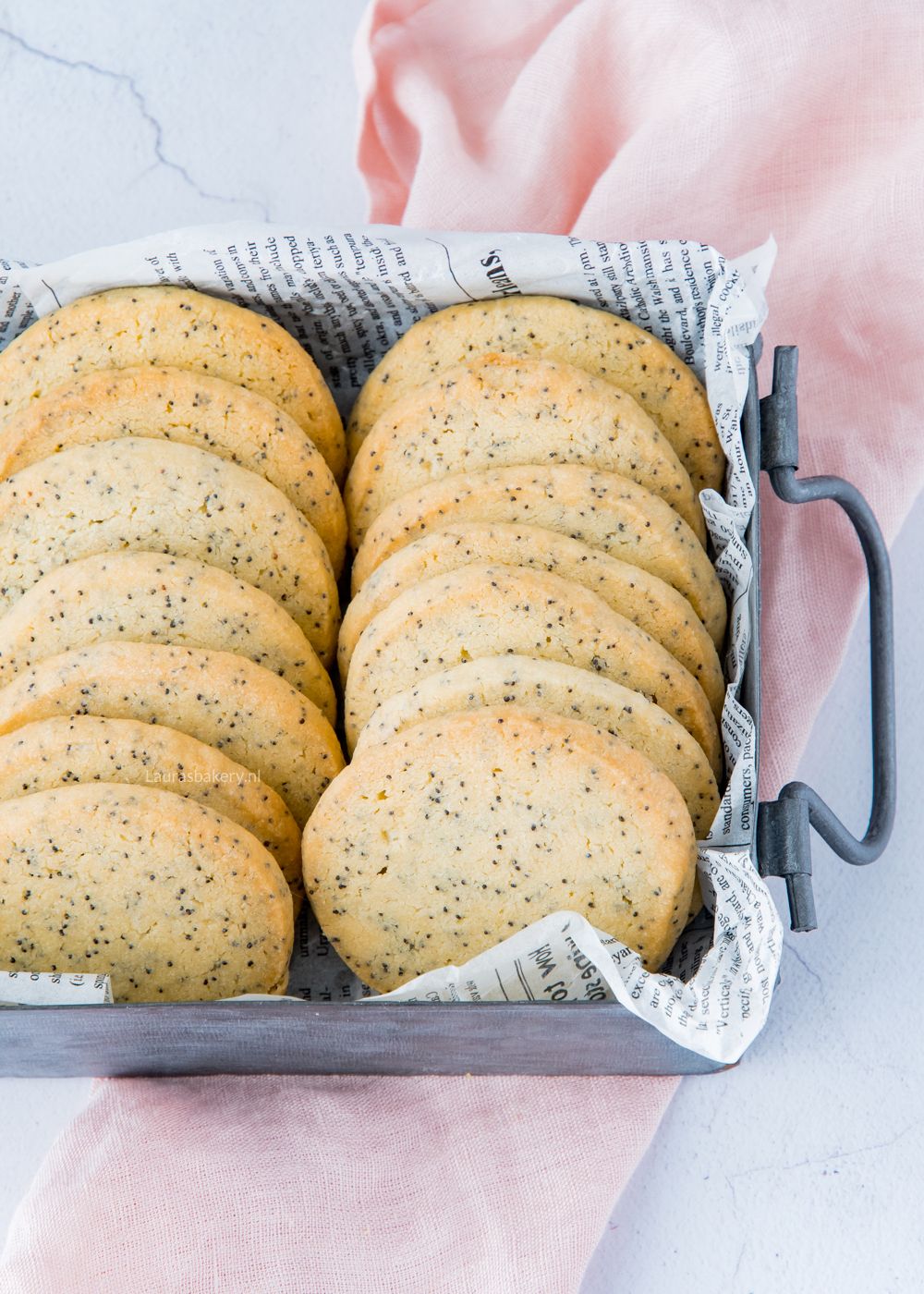 Citroen-maanzaad shortbread koekjes