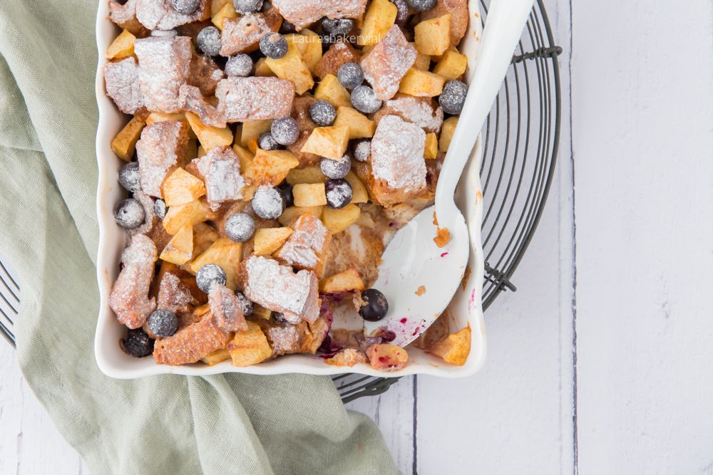 Suikerbrood wentelteefjes met appel en blauwe bessen-2a