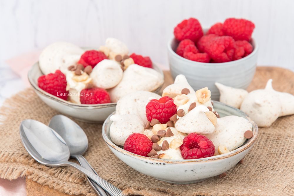 Hazelnoot-framboos eton mess-2a