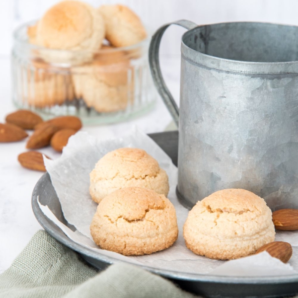 Amaretti koekjes (Italiaanse bitterkoekjes)