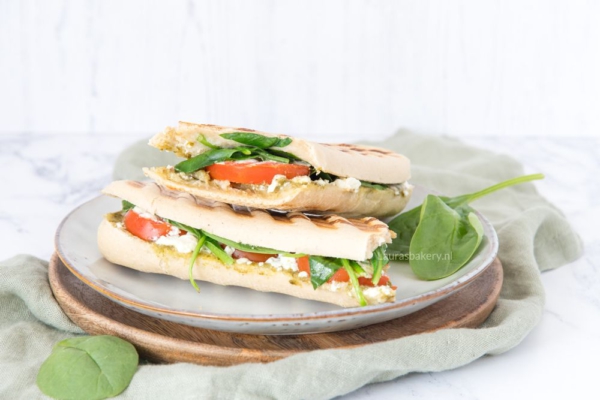Panini met feta, tomaat en spinazie-2a