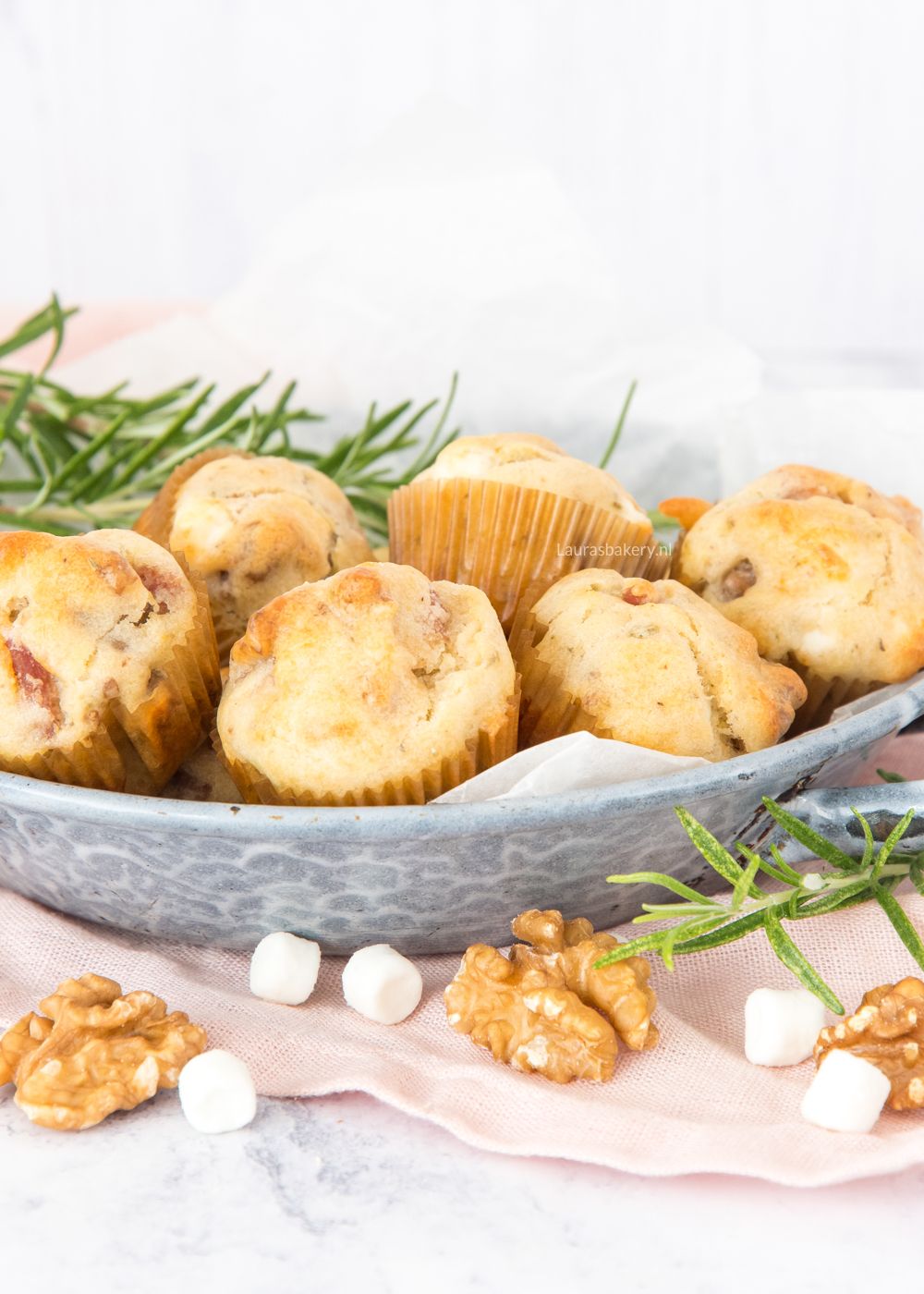 mini muffins met bacon en geitenkaas