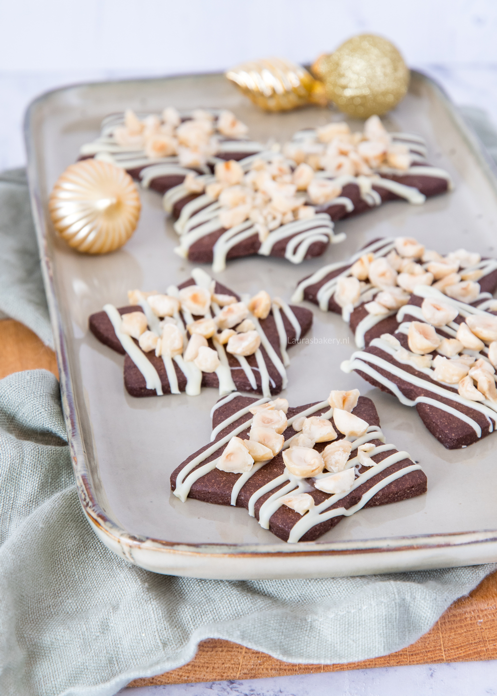 Chocolade sterrenkoekjes met hazelnoten