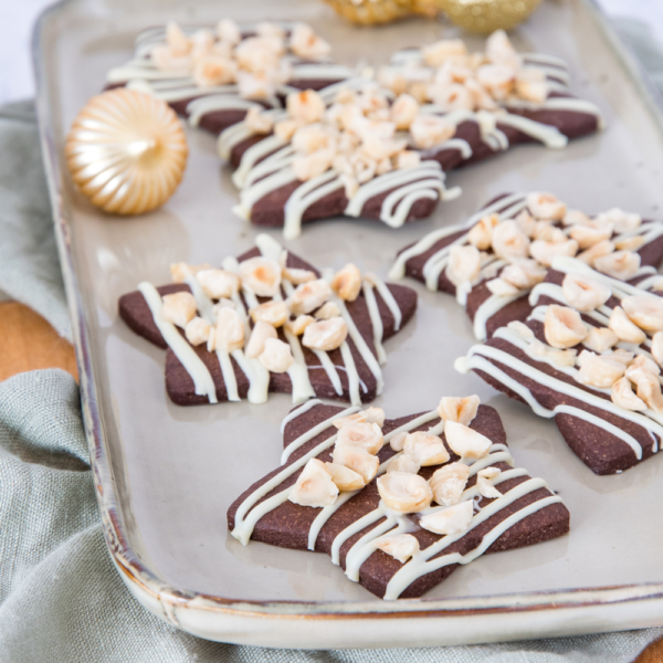 Chocolade sterrenkoekjes met hazelnoten