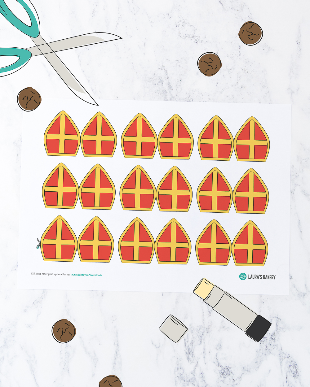 Printable: mijter cupcake toppers