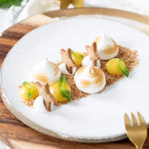 Deconstructed lemon meringue pie dessert kerst