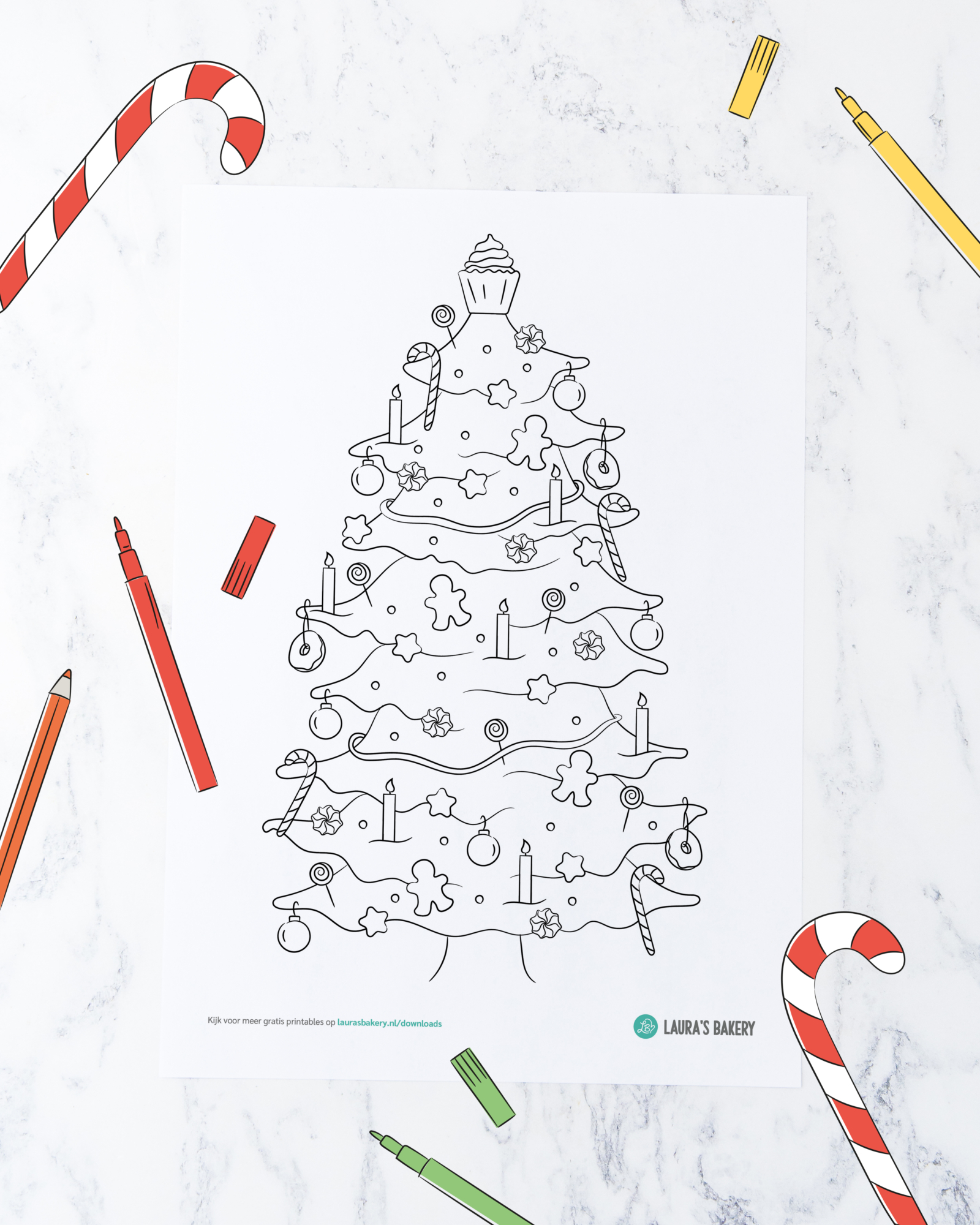 Printable: kleurplaat zoete kerstboom