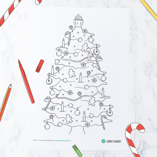 Printable: kleurplaat zoete kerstboom