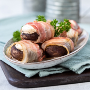 Gevulde champignons met geitenkaas en spek