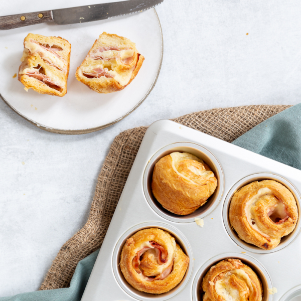 Bacon-kaas cruffin