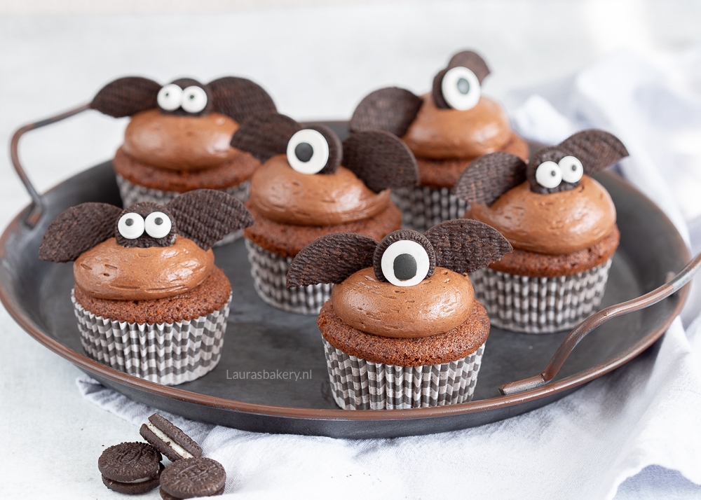 Vleermuis cupcakes (2)
